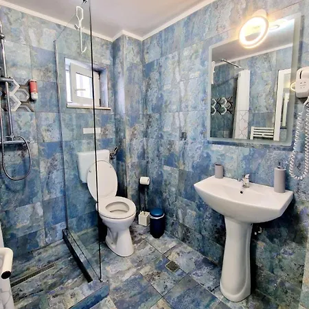 Aris Κονστάντζα